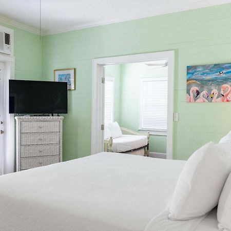 King Suite Balcony - At James House Key West Bagian luar foto