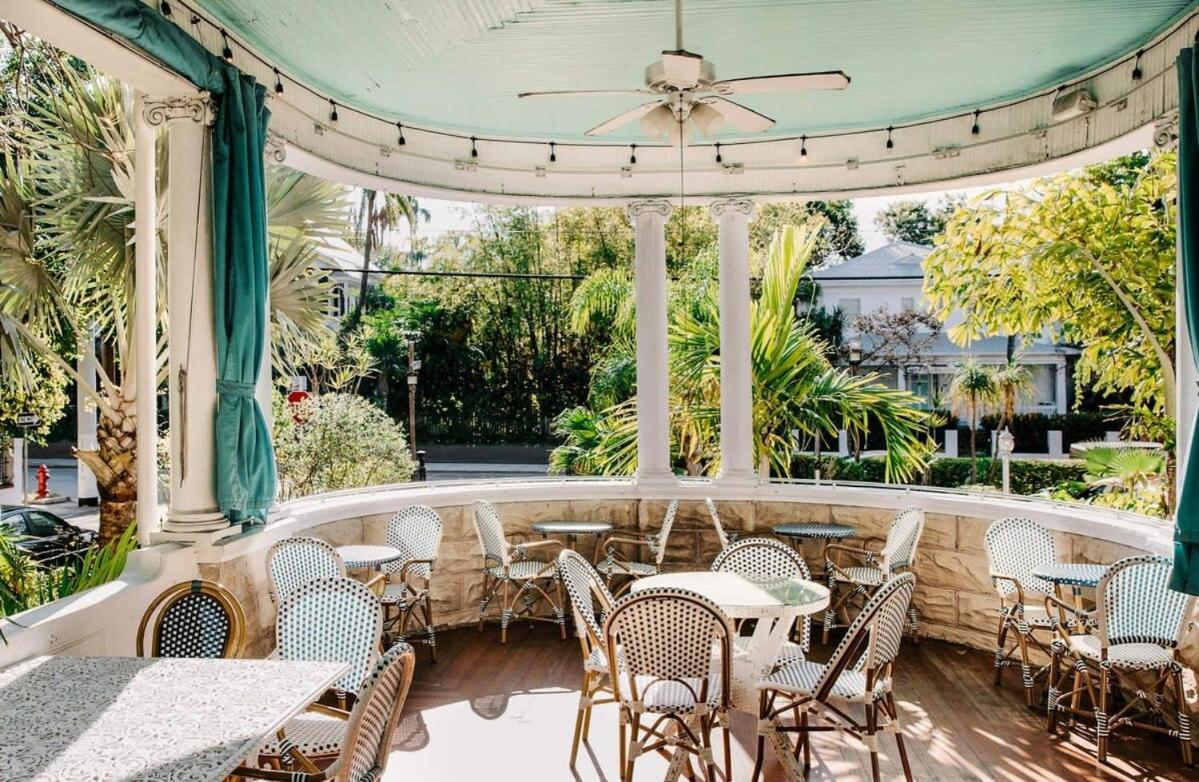 King Suite Balcony - At James House Key West Bagian luar foto
